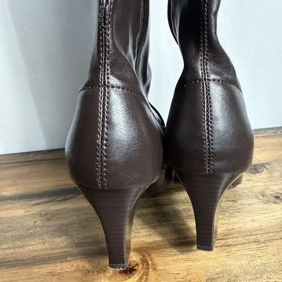 Aerosoles Tall Boots Size 9.5 Dark Brown Faux Leather Knee High Full Zip Styled - Picture 4 of 9